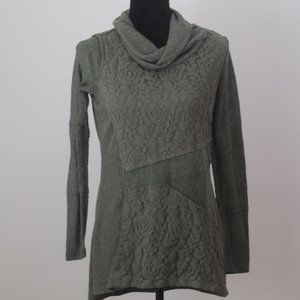 Long sleeve Symmetry Medium top